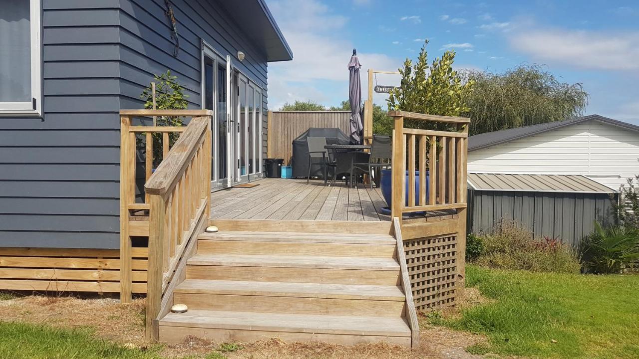 Thistle Do Beach Bach Ruakaka Exterior photo