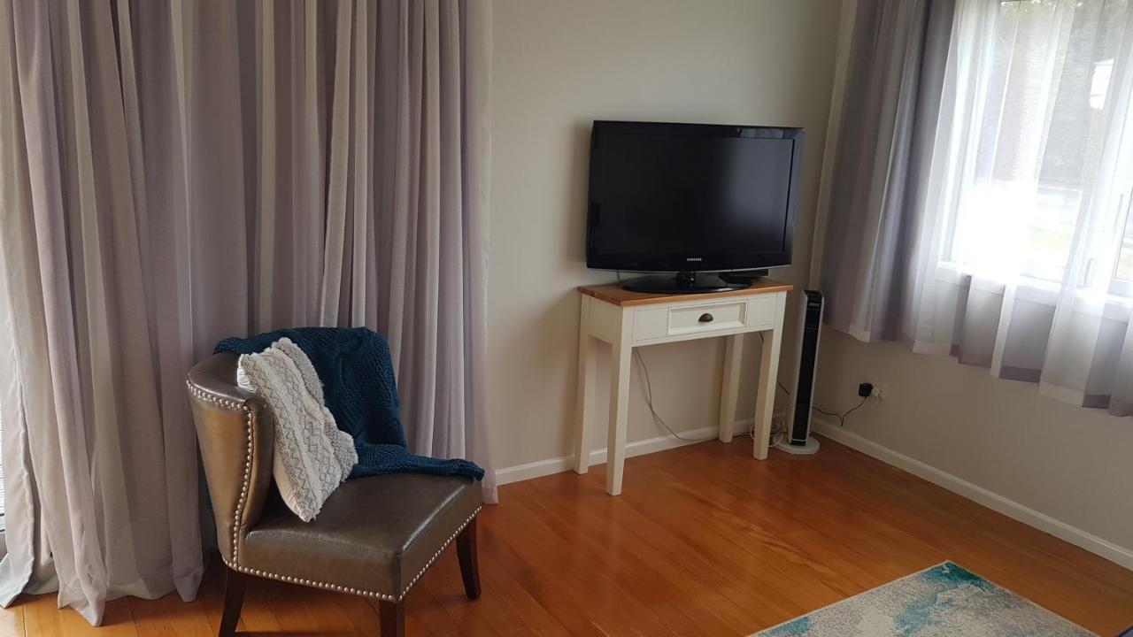 Thistle Do Beach Bach Ruakaka Exterior photo