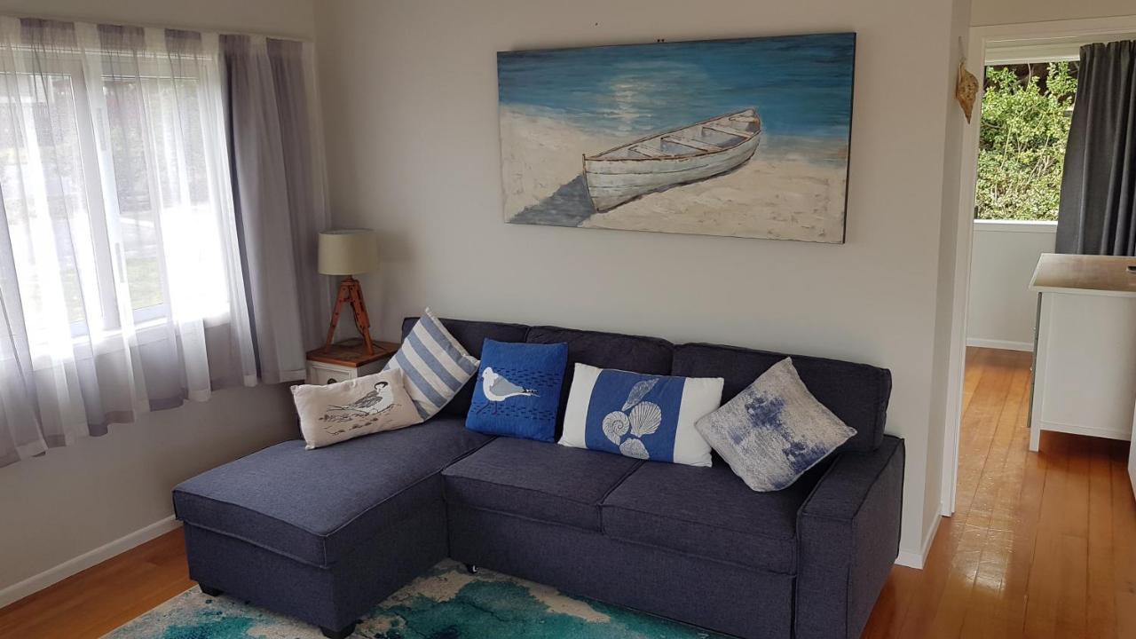 Thistle Do Beach Bach Ruakaka Exterior photo