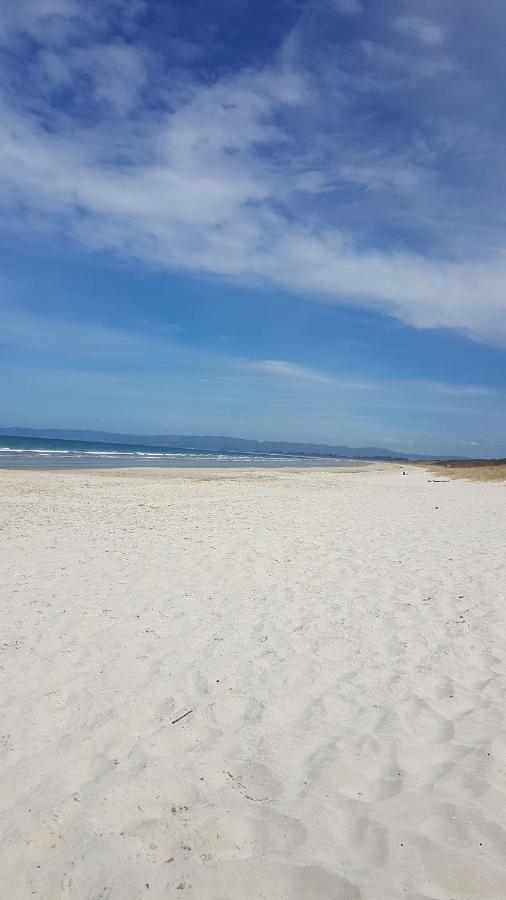 Thistle Do Beach Bach Ruakaka Exterior photo