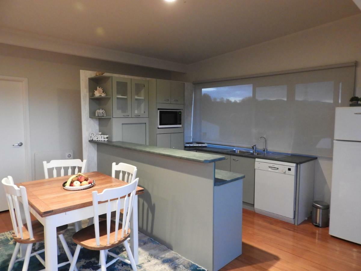 Thistle Do Beach Bach Ruakaka Exterior photo